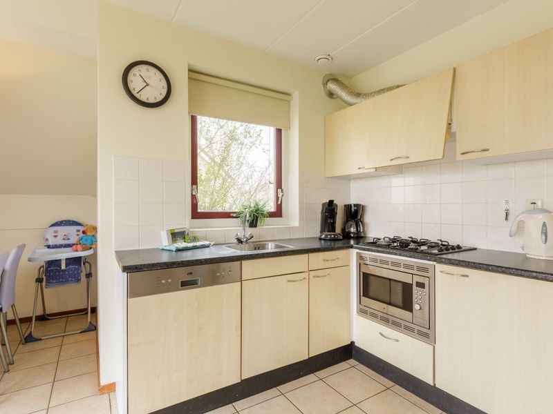 23854122-Ferienhaus-6-Emmen-800x600-1