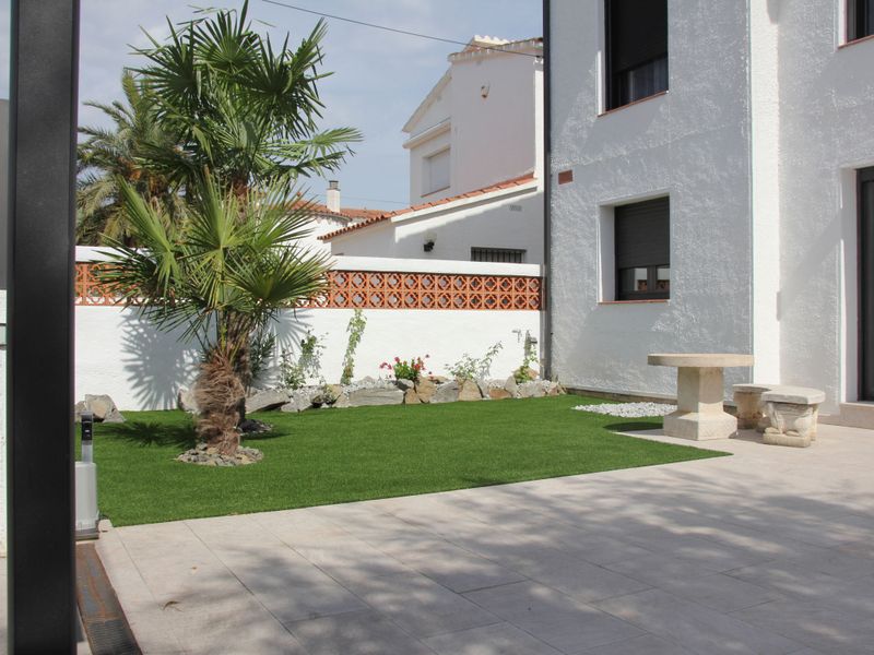 23840922-Ferienhaus-6-Empuriabrava-800x600-2