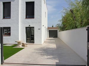 23840922-Ferienhaus-6-Empuriabrava-300x225-3