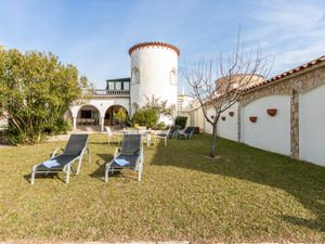 23855559-Ferienhaus-16-Empuriabrava-300x225-3