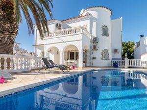 Ferienhaus für 8 Personen (180 m²) in Empuriabrava