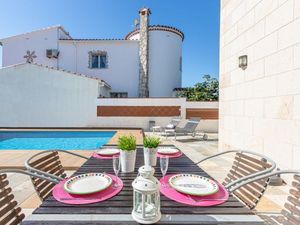 19365404-Ferienhaus-8-Empuriabrava-300x225-2