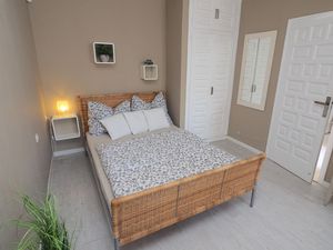 24010218-Ferienhaus-8-Empuriabrava-300x225-3