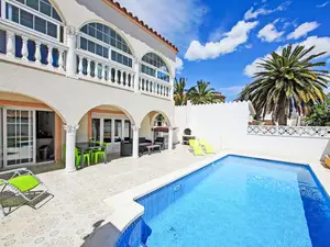 Ferienhaus für 6 Personen (180 m²) in Empuriabrava