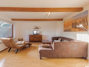 23967043-Ferienhaus-6-Enge-Sande-300x225-1