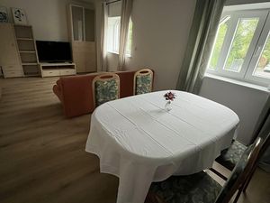 24053719-Ferienhaus-4-Enkenbach-Alsenborn-300x225-2