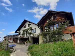 24049427-Ferienhaus-4-Eriz-300x225-4