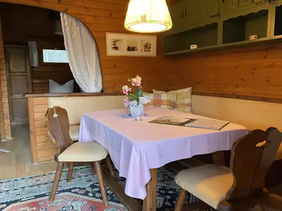 DiningRoom