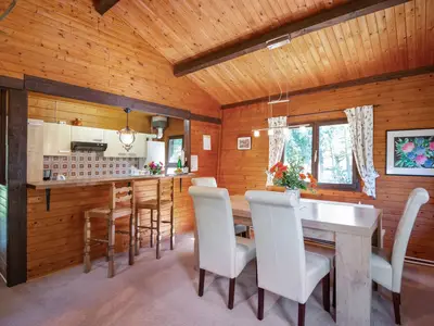DiningRoom