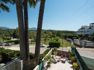 23842517-Ferienhaus-6-Estepona-300x225-5