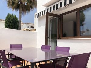 23545211-Ferienhaus-8-Estepona-300x225-5