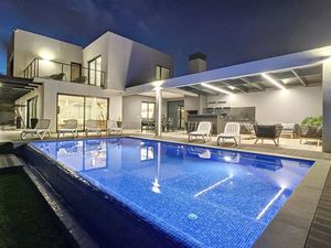 Ferienhaus für 8 Personen (269 m²) in Estreito Calheta