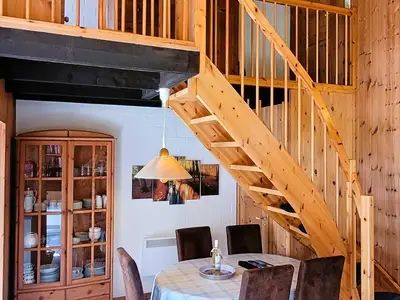 Ferienhaus Mia, Essbereich und Gallerie