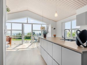 23741468-Ferienhaus-8-Fåborg-300x225-4