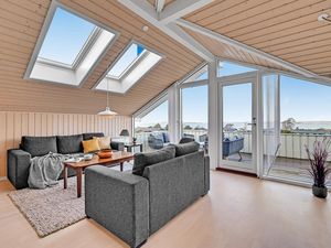 23750559-Ferienhaus-8-Fåborg-300x225-2