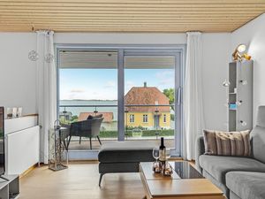 23747736-Ferienhaus-6-Fåborg-300x225-2