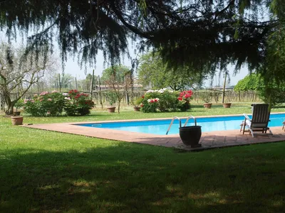 PoolOfHouse
