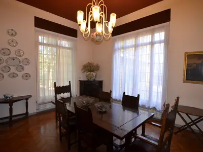 DiningRoom