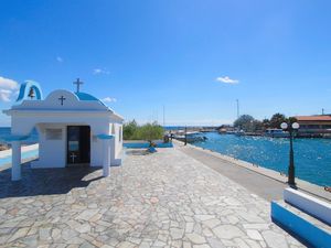 18703531-Ferienhaus-9-Faliraki-300x225-5