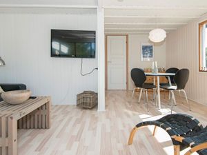 18083026-Ferienhaus-4-Fanø-300x225-4