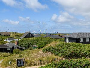 22468585-Ferienhaus-4-Fanø-300x225-1