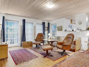 23726242-Ferienhaus-6-Fårevejle-300x225-1