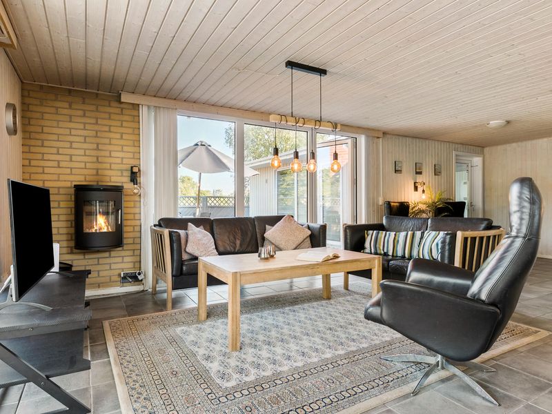 23719294-Ferienhaus-8-Farsø-800x600-2