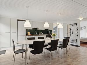 23764719-Ferienhaus-9-Farsø-300x225-4