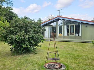 23736041-Ferienhaus-6-Fårvang-300x225-1