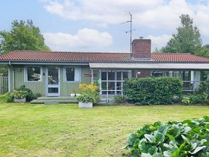 23736041-Ferienhaus-6-Fårvang-300x225-2