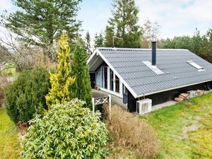 19320930-Ferienhaus-4-Fårvang-300x225-0