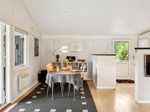 23760839-Ferienhaus-6-Fårvang-300x225-5