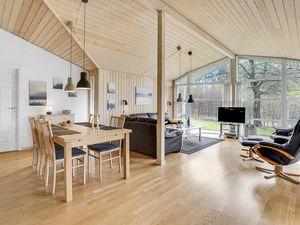 23723201-Ferienhaus-6-Fårvang-300x225-2