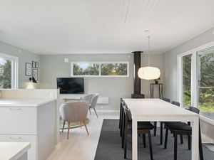 24001491-Ferienhaus-6-Fårvang-300x225-3