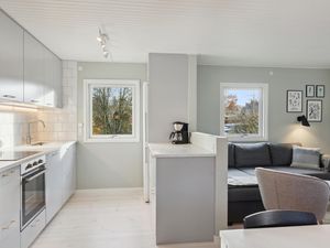 24001491-Ferienhaus-6-Fårvang-300x225-4