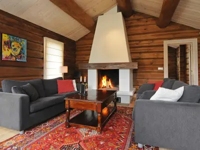 Indoor Indoor