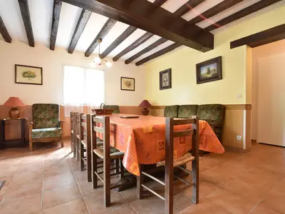 DiningRoom