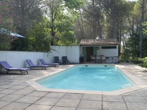 19346702-Ferienhaus-6-Fayence-300x225-1