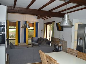 19346703-Ferienhaus-6-Fayence-300x225-5