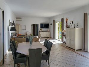 23730699-Ferienhaus-6-Fayence-300x225-4