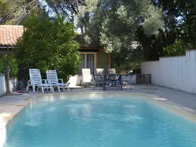 PoolOfHouse