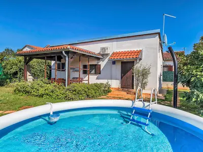 Ferienhaus für 4 Personen (45 m²) in Valbandon 1/10