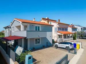 Ferienhaus für 6 Personen (120 m²) in Fažana