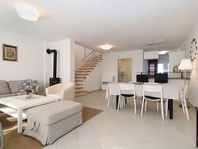 Ferienhaus für 6 Personen (100 m²) in Valbandon 1/10