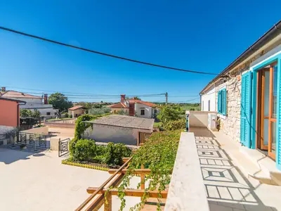 Ferienhaus für 6 Personen (100 m²) in Valbandon 4/10