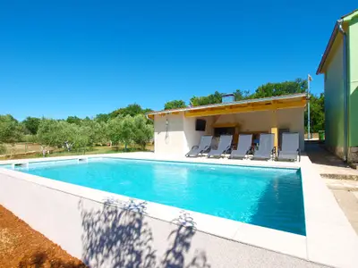 Ferienhaus für 10 Personen (110 m²) in Fažana 1/10