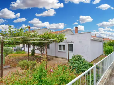 Ferienhaus für 5 Personen (63 m²) in Fažana 1/10