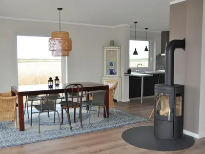 Kamin-/Ofen