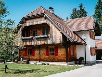 Außenansicht des Gebäudes