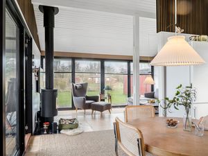 23762587-Ferienhaus-4-Fejø-300x225-2